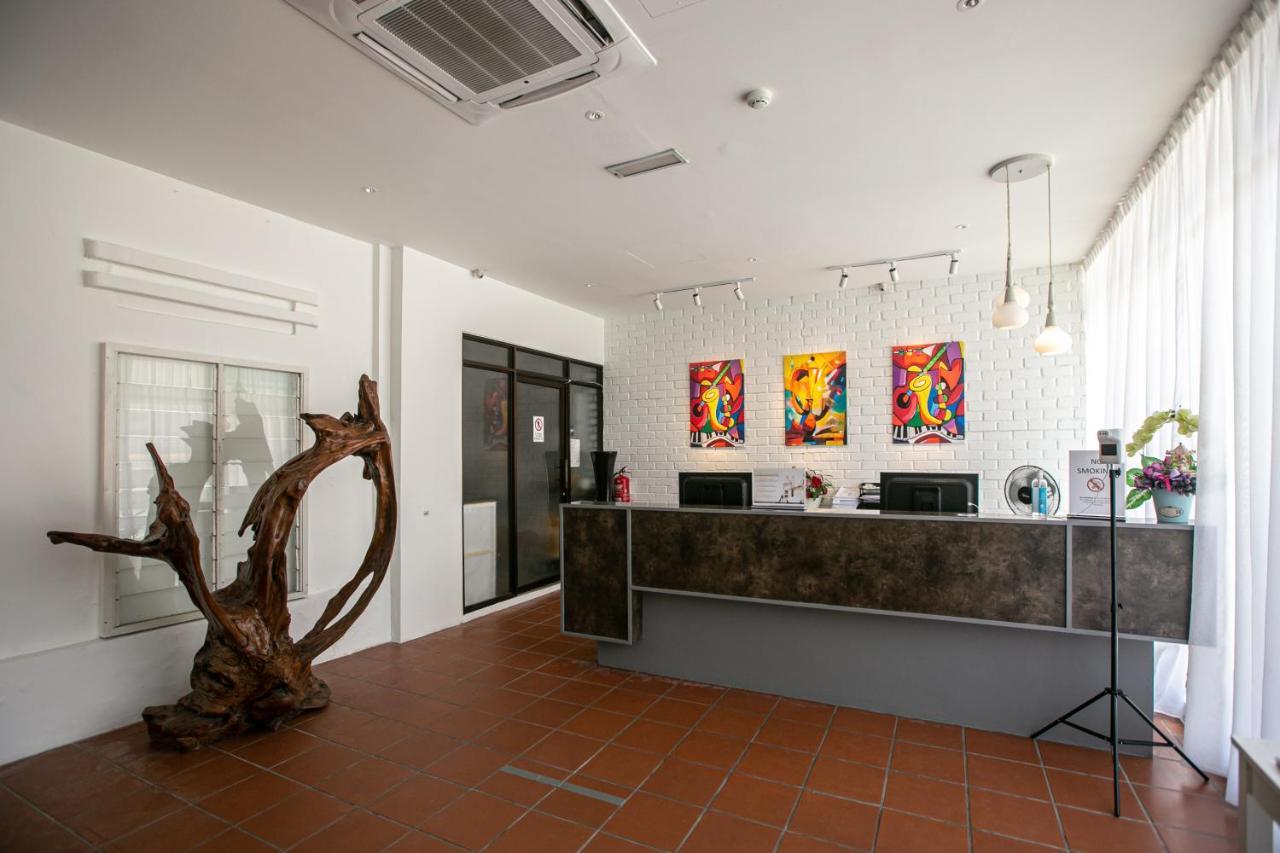 Grand Swiss Hotel George Town Zewnętrze zdjęcie