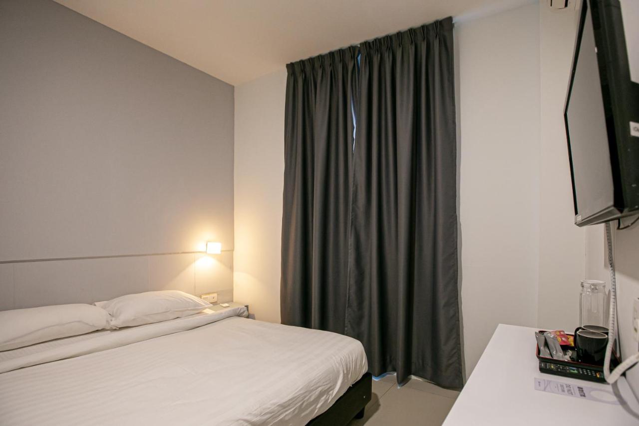 Grand Swiss Hotel George Town Zewnętrze zdjęcie